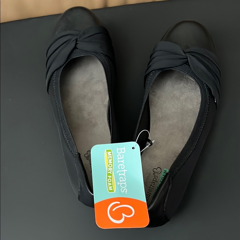 BareTraps Black Ballet Flats with Knotted Detail